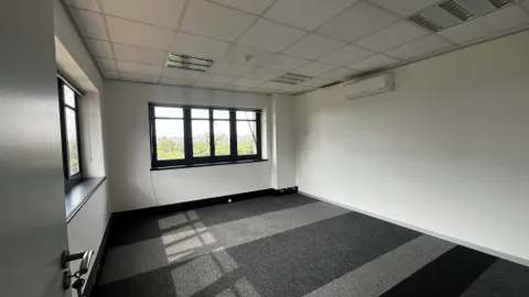 Sandton Sandown- 570.03sqm POR First Floor Block A, Freestone Office Park,135 Patricia Road - office to l (13)